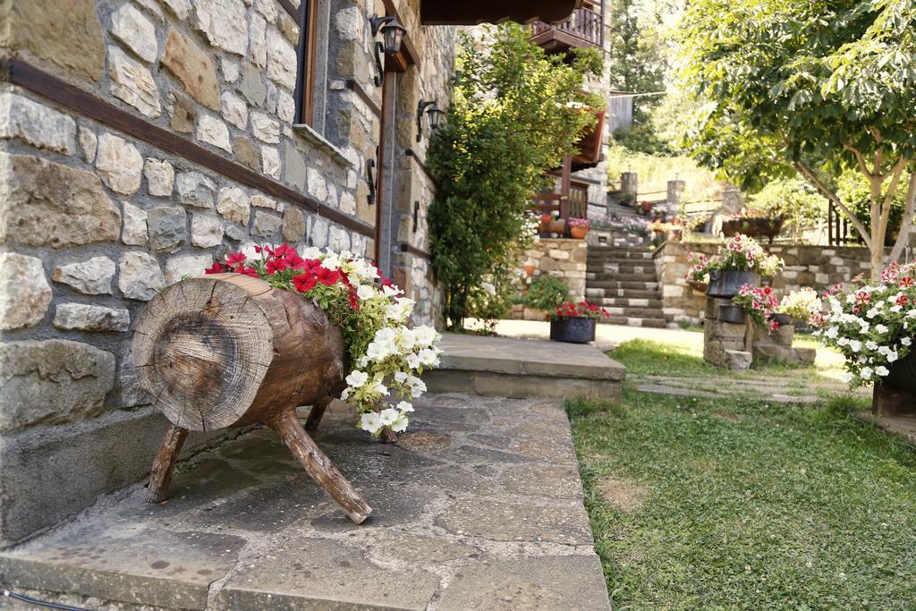 T'Asprolithia Villa Kalývia Fylaktís Exteriör bild