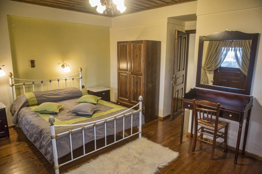 T'Asprolithia Villa Kalývia Fylaktís Rum bild
